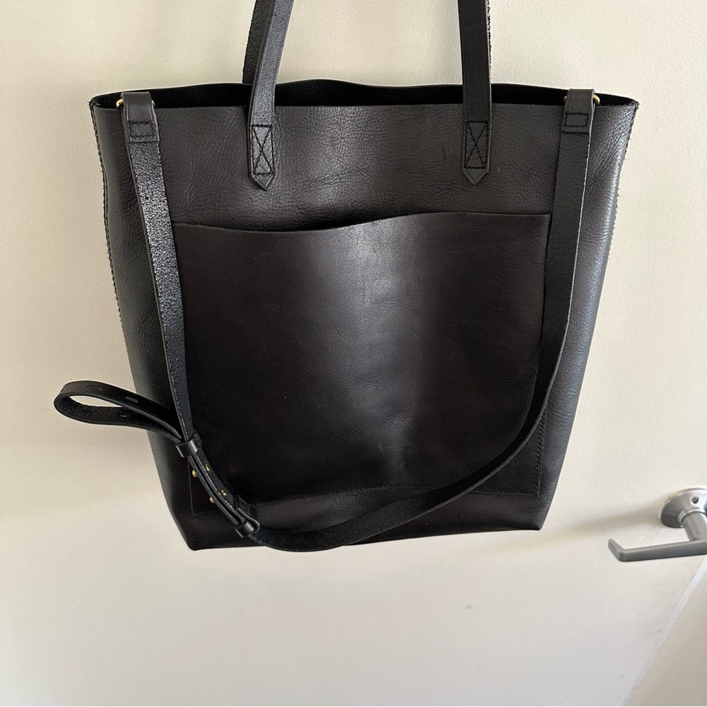 Madewell leather transport tote